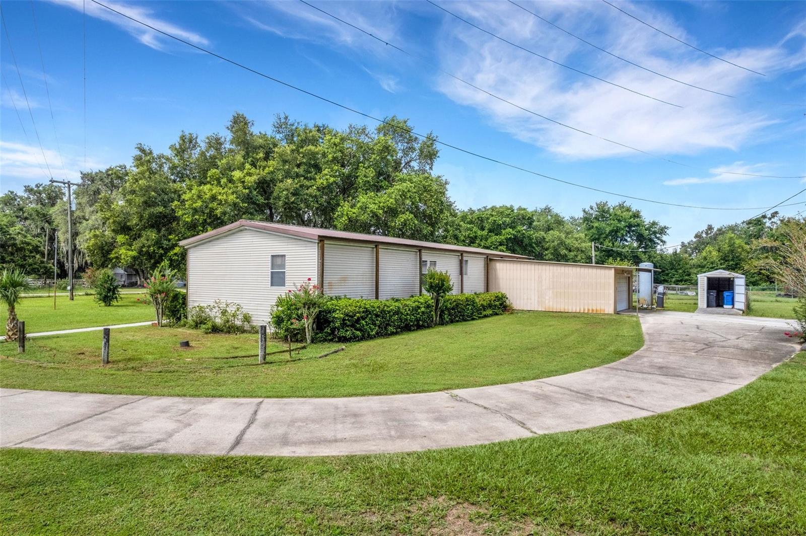 Photo 7 of 65 of 7212 W SHORT ROAD mobile home