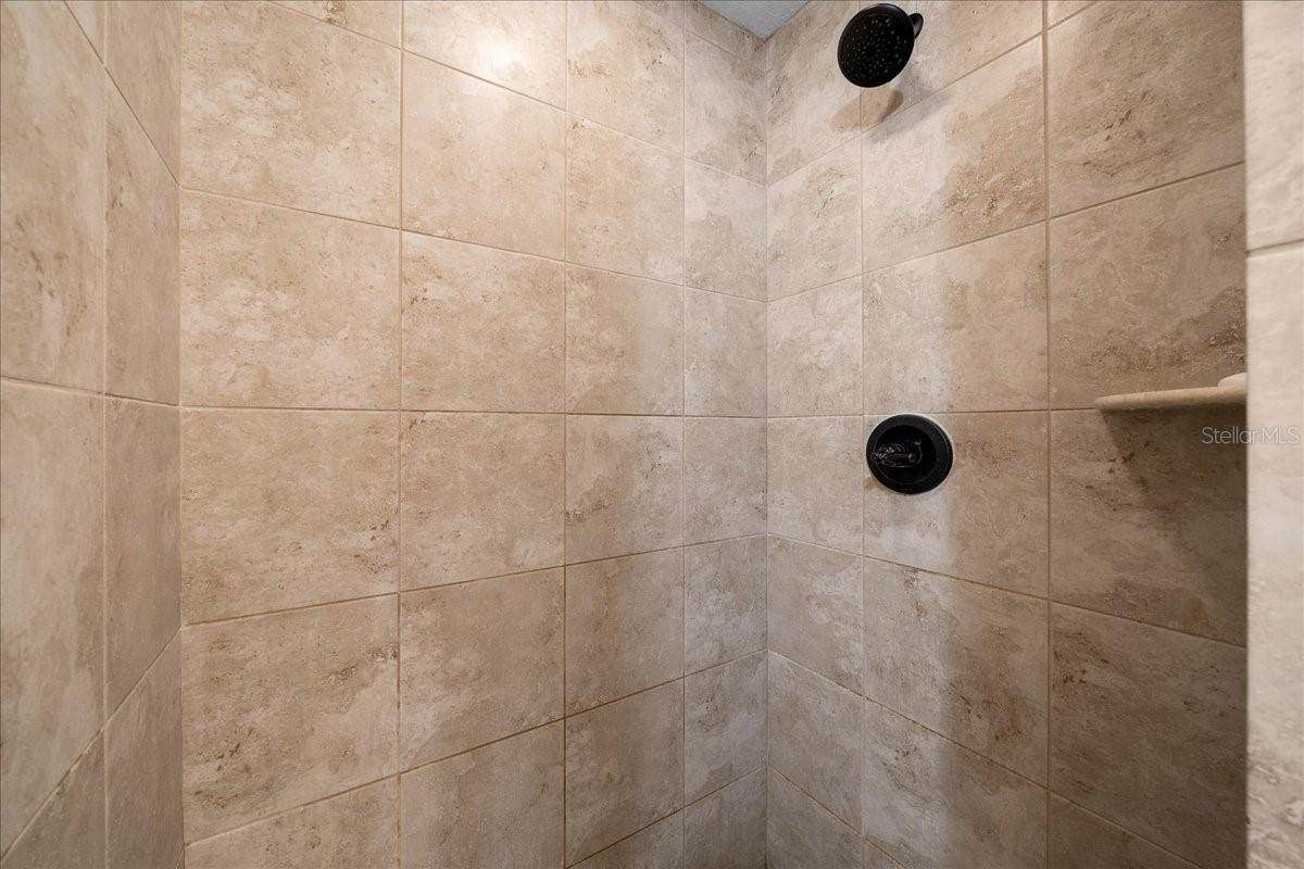 SILVER SPGS SHORES UN 12 - Residential