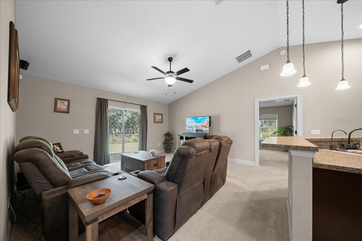 SILVER SPGS SHORES UN 12 - Residential