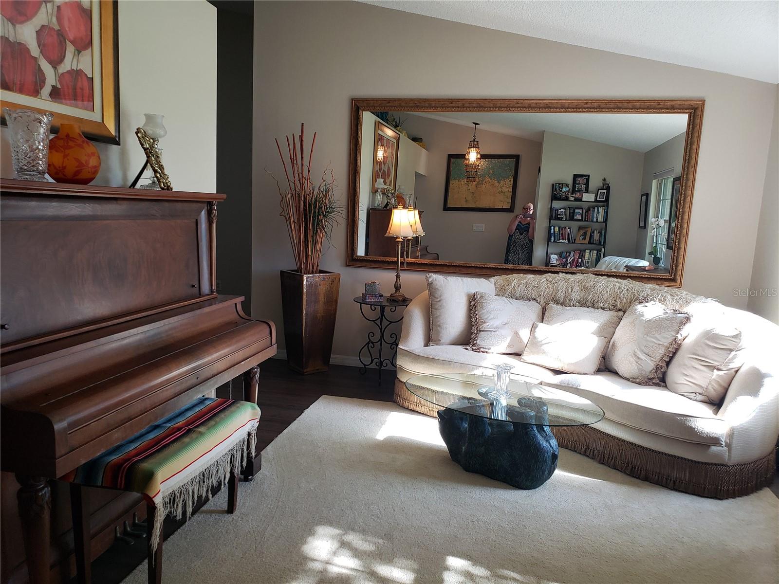 HIGHLAND LAKES PH 01B - Residential Lease