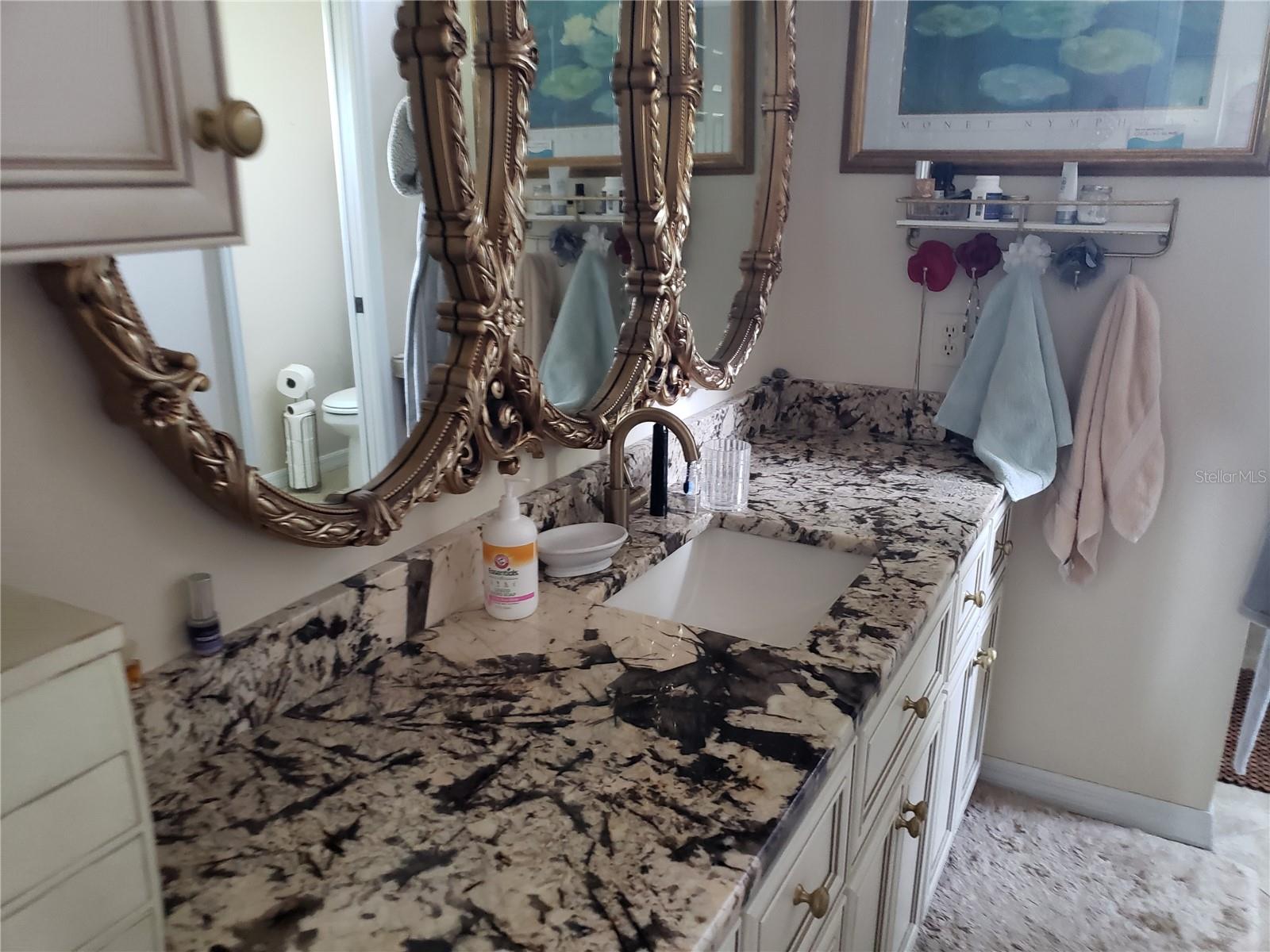 HIGHLAND LAKES PH 01B - Residential Lease