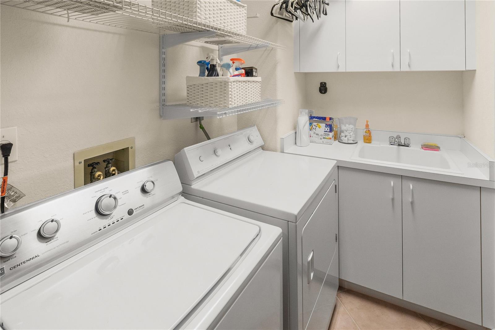 VILLA DI LANCIA PH 1 - Residential