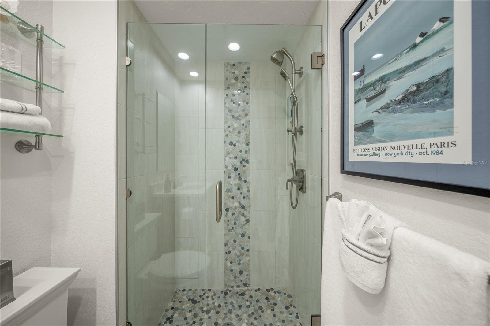 VILLA DI LANCIA PH 1 - Residential