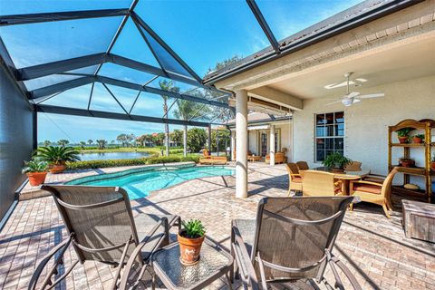 A home in PORT CHARLOTTE