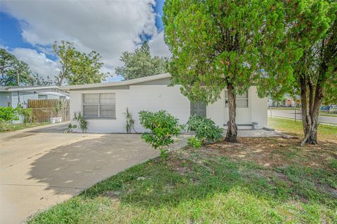Photo of 3401 Carioca Court, Tampa, FL 33605 (MLS # TB8437061)