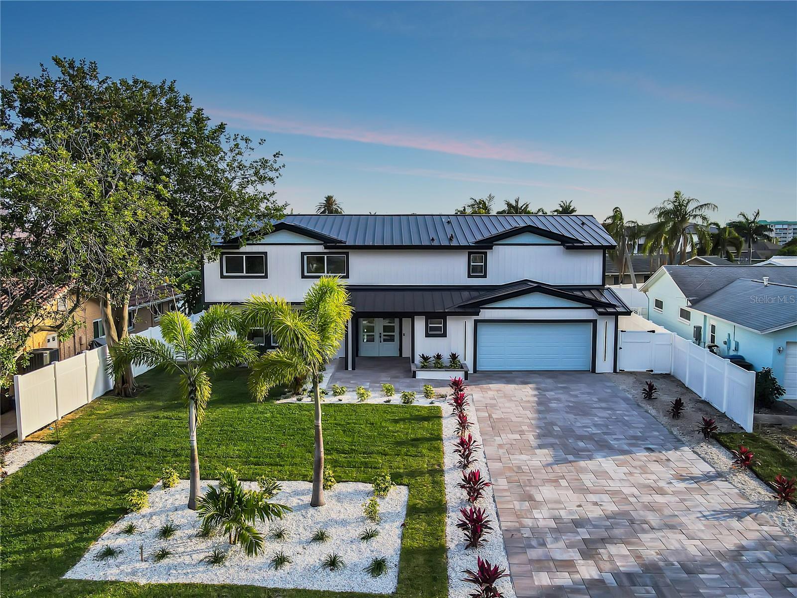 SOUTH CSWY ISLE YACHT CLUB 4TH ADD - Residential