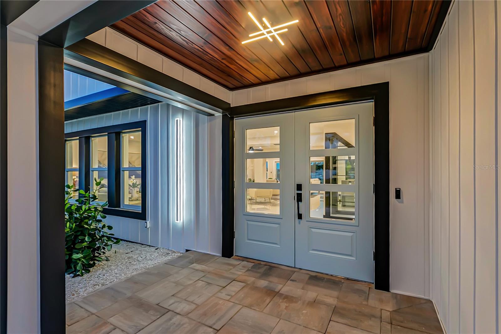 SOUTH CSWY ISLE YACHT CLUB 4TH ADD - Residential