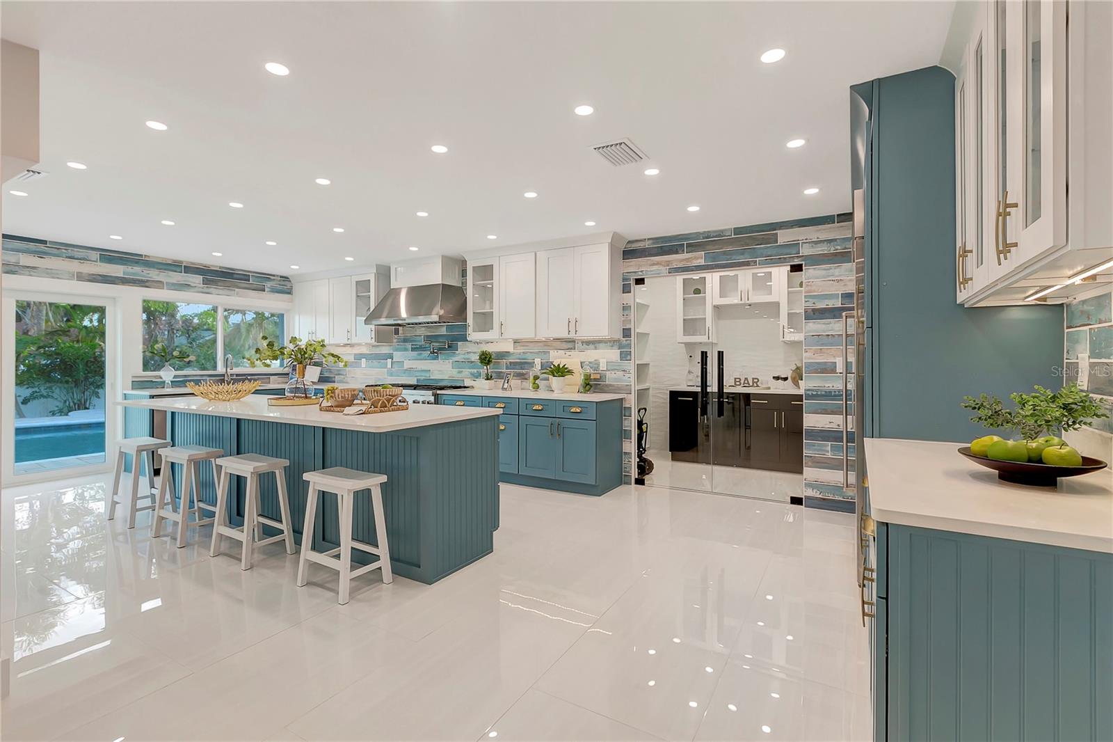 SOUTH CSWY ISLE YACHT CLUB 4TH ADD - Residential