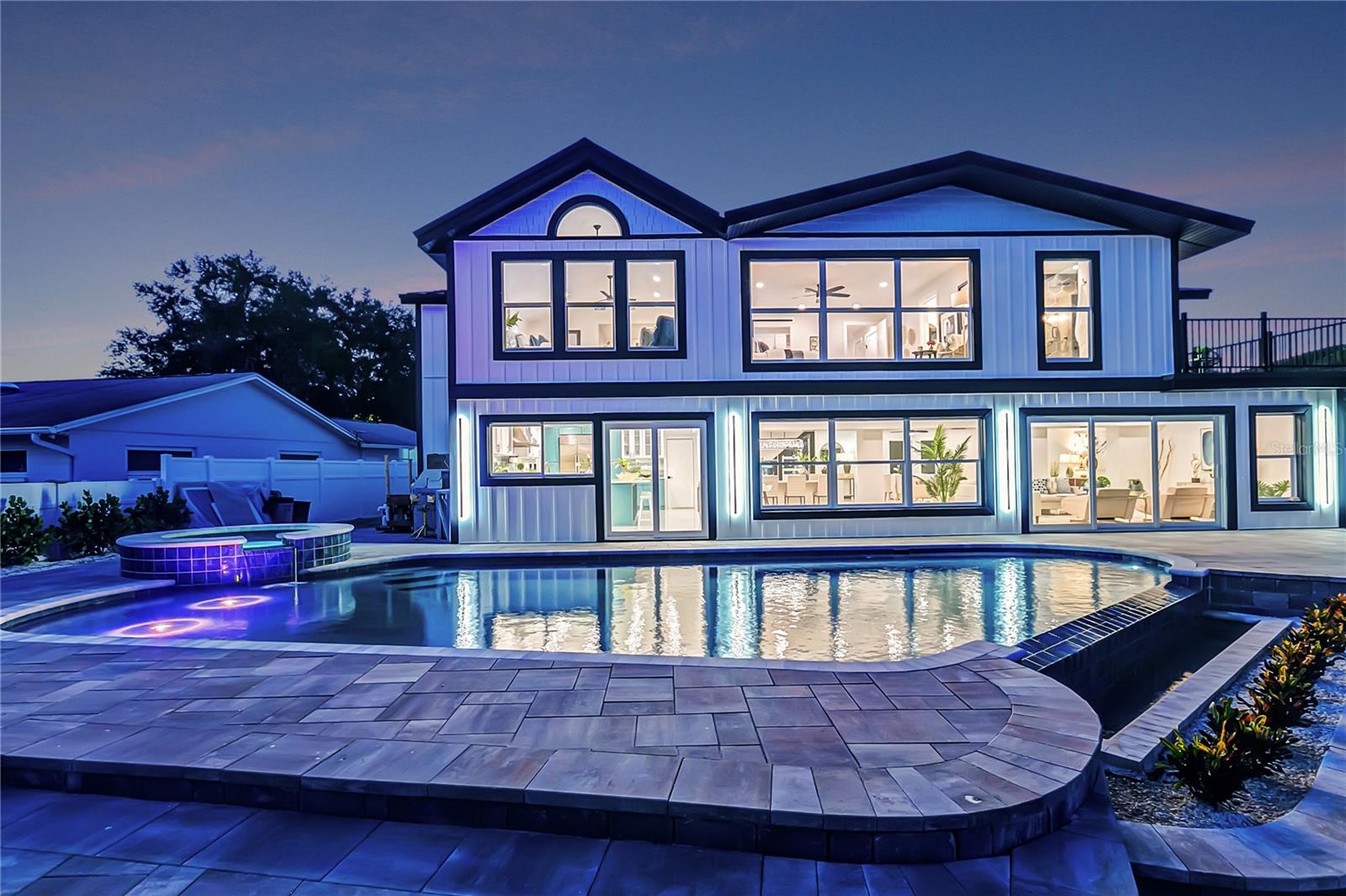 SOUTH CSWY ISLE YACHT CLUB 4TH ADD - Residential