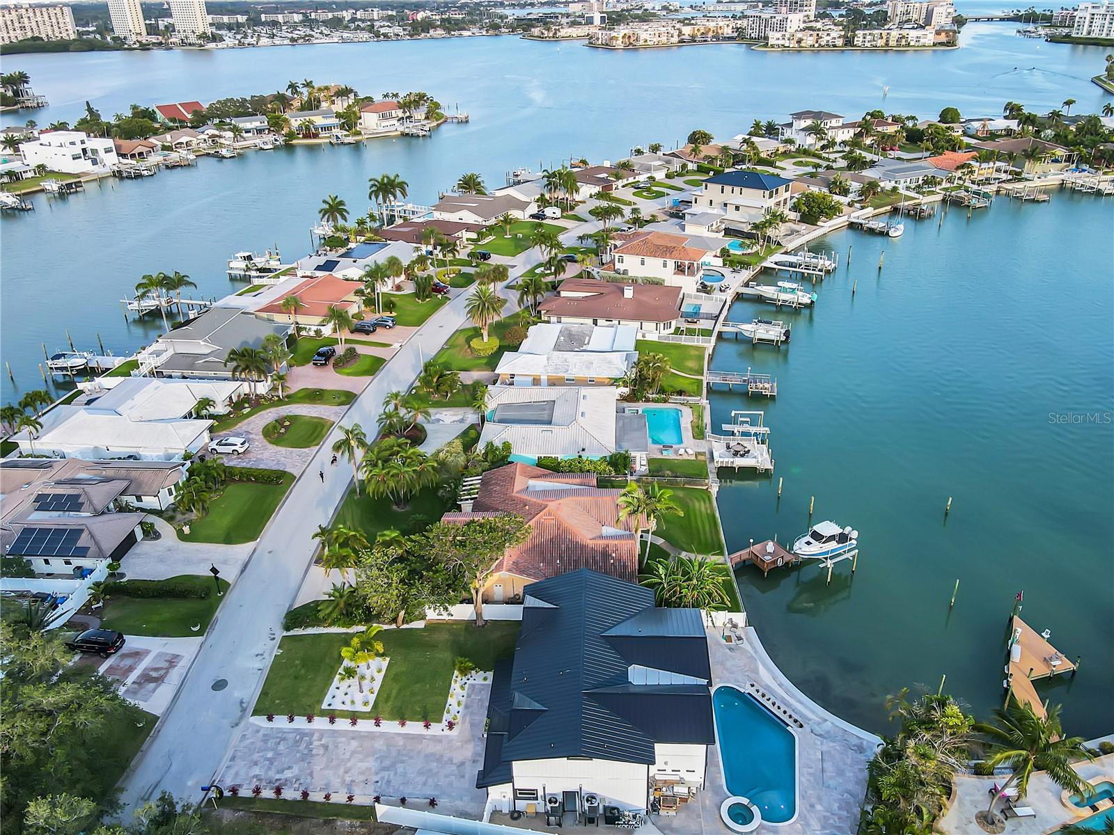 SOUTH CSWY ISLE YACHT CLUB 4TH ADD - Residential