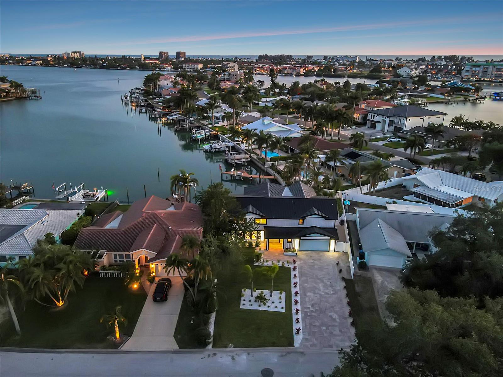 SOUTH CSWY ISLE YACHT CLUB 4TH ADD - Residential