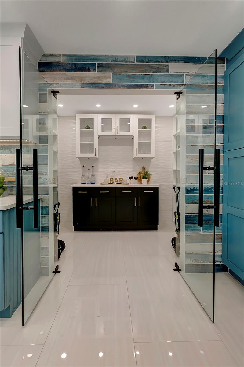 SOUTH CSWY ISLE YACHT CLUB 4TH ADD - Residential