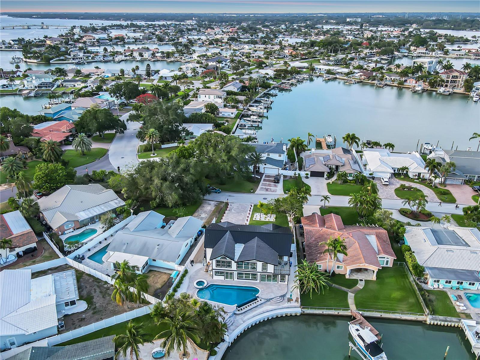 SOUTH CSWY ISLE YACHT CLUB 4TH ADD - Residential