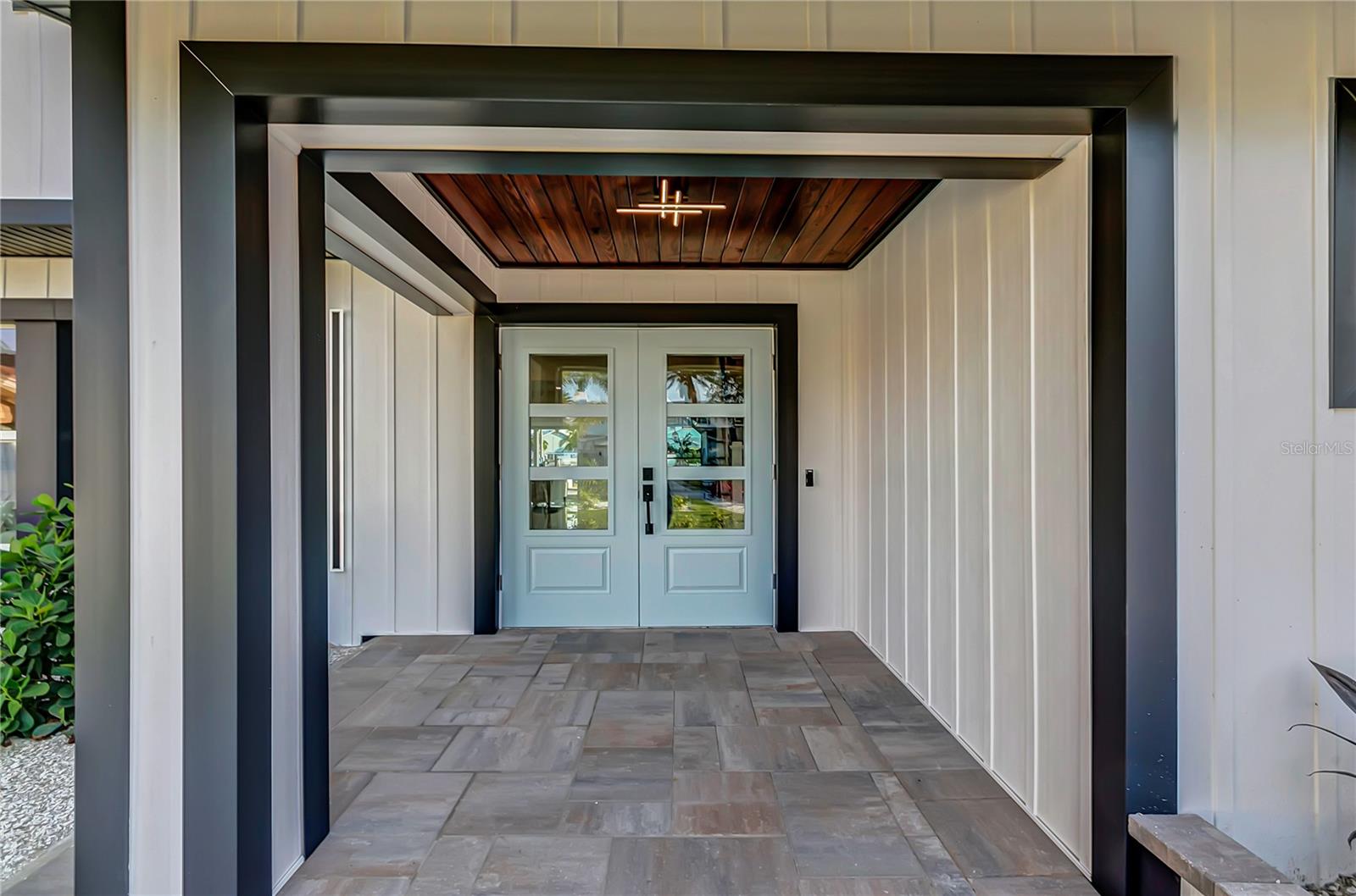 SOUTH CSWY ISLE YACHT CLUB 4TH ADD - Residential