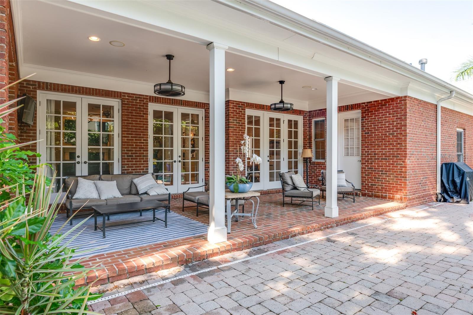 BEACH PARK - Residential