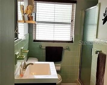 HIBISCUS PARK 2 - Residential Lease