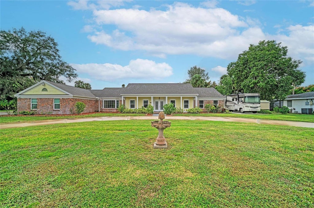Photo of 412 E Oak Street, Arcadia, FL 34266 (MLS # A4711300)