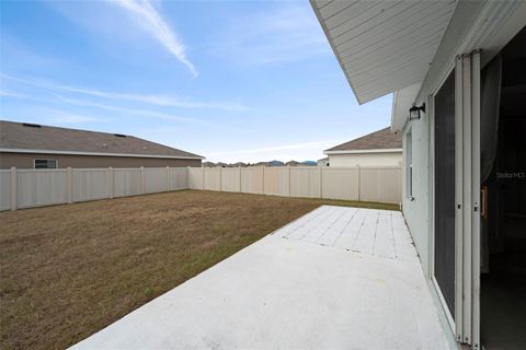 A home in PARRISH