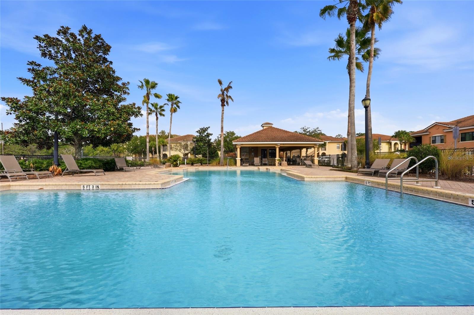 EL JARDIN 02 - Residential