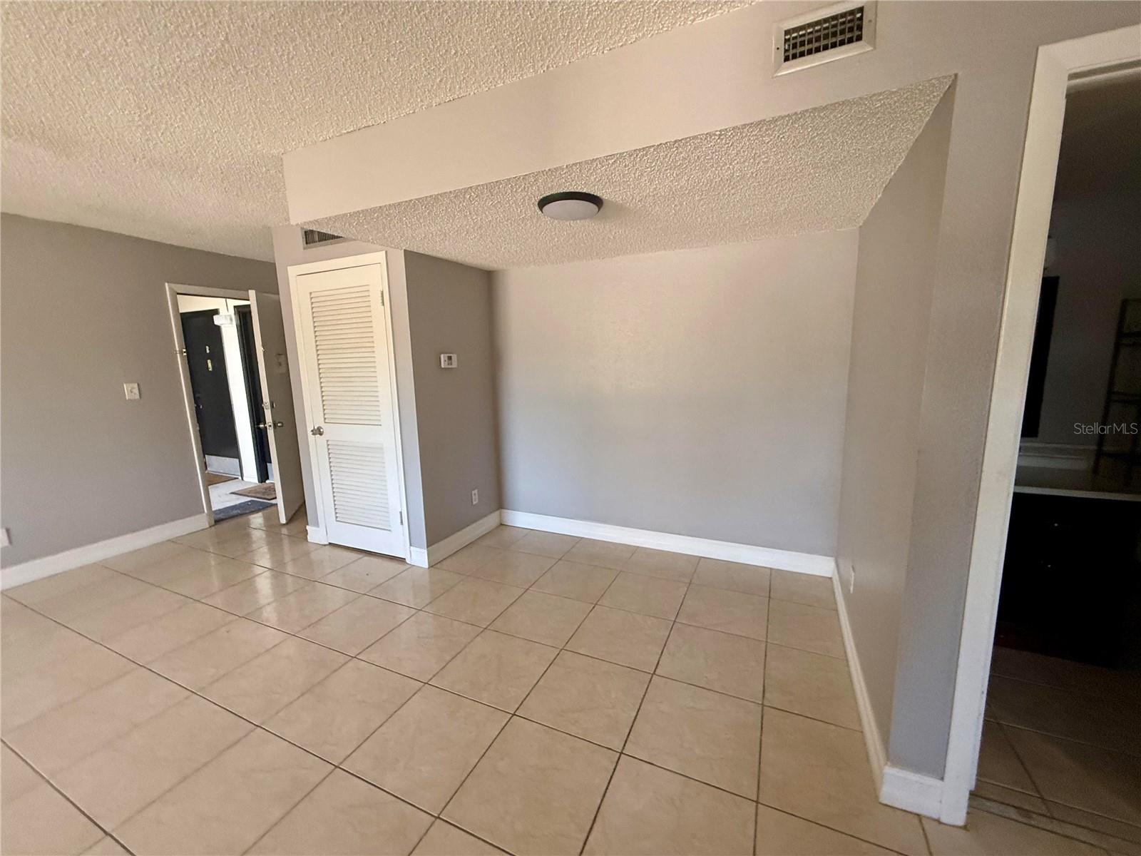 SPRINGWOOD VILLAGE - Residential Lease