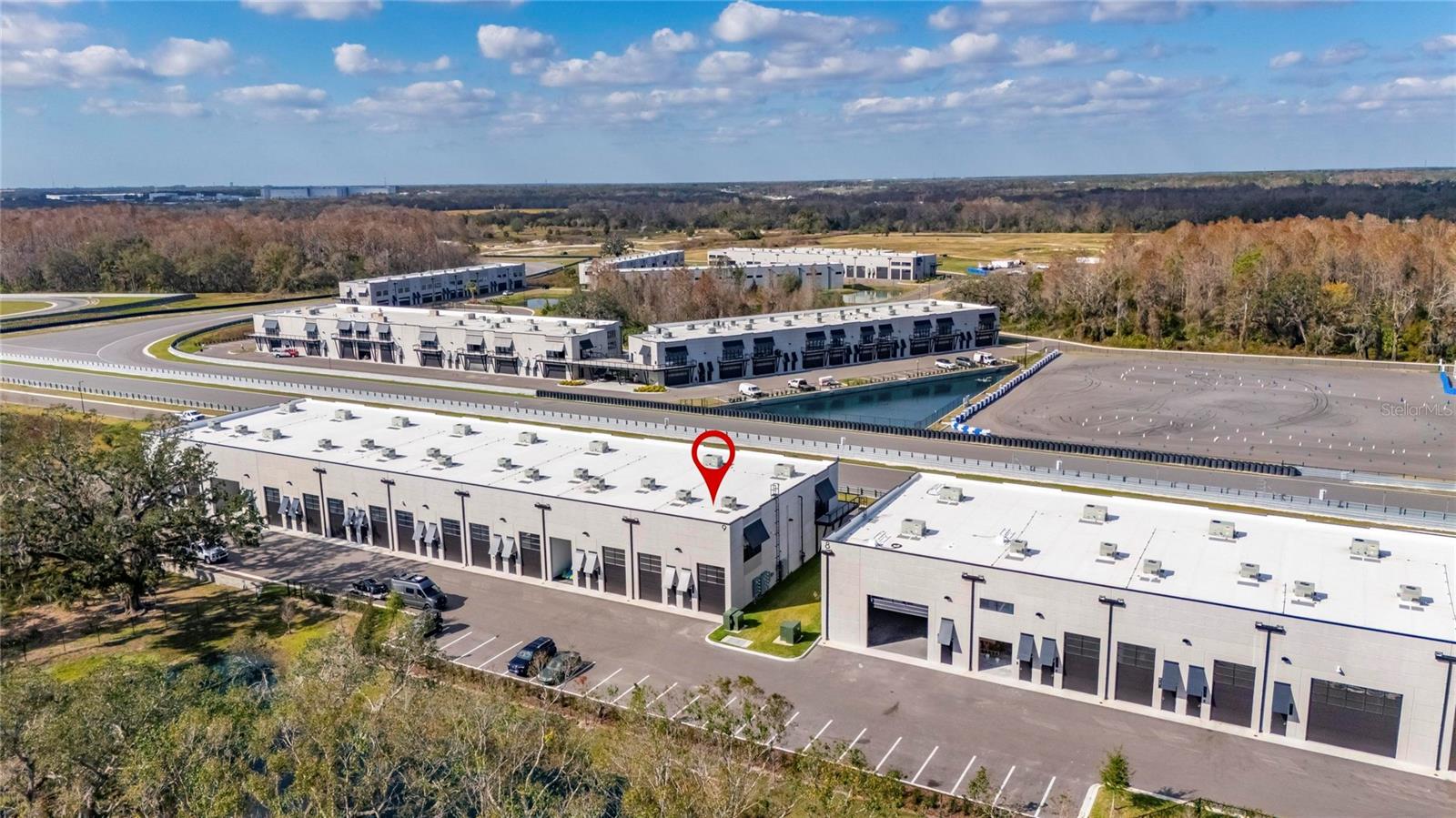 MOTOR ENCLAVE PH 1 - Commercial Sale