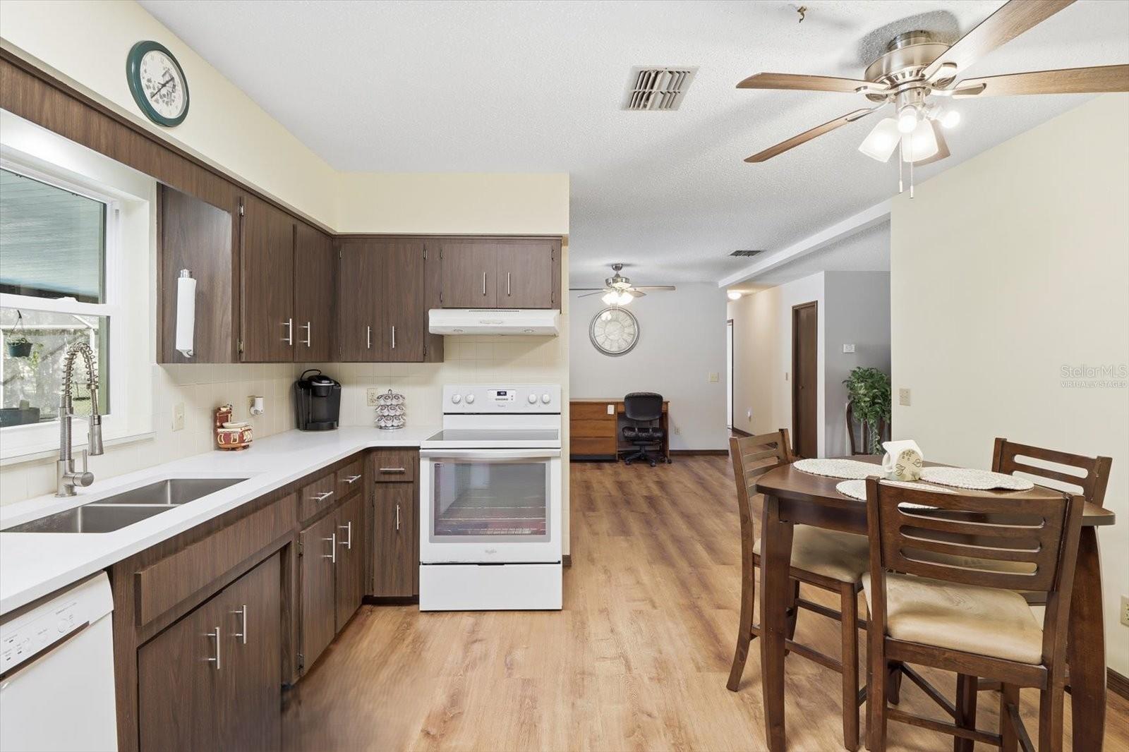 INVERNESS HIGHLANDS WEST - Residential