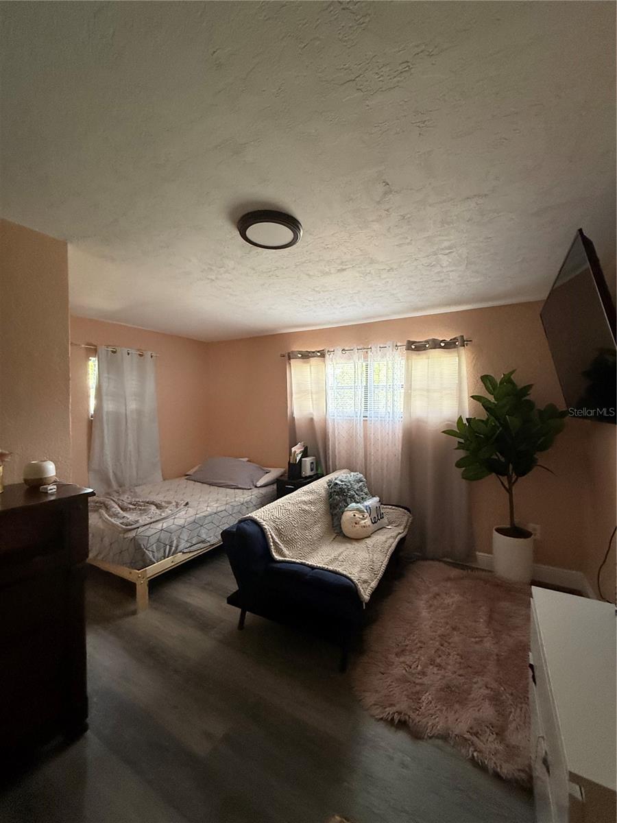 SPRING HILL - Residential Lease