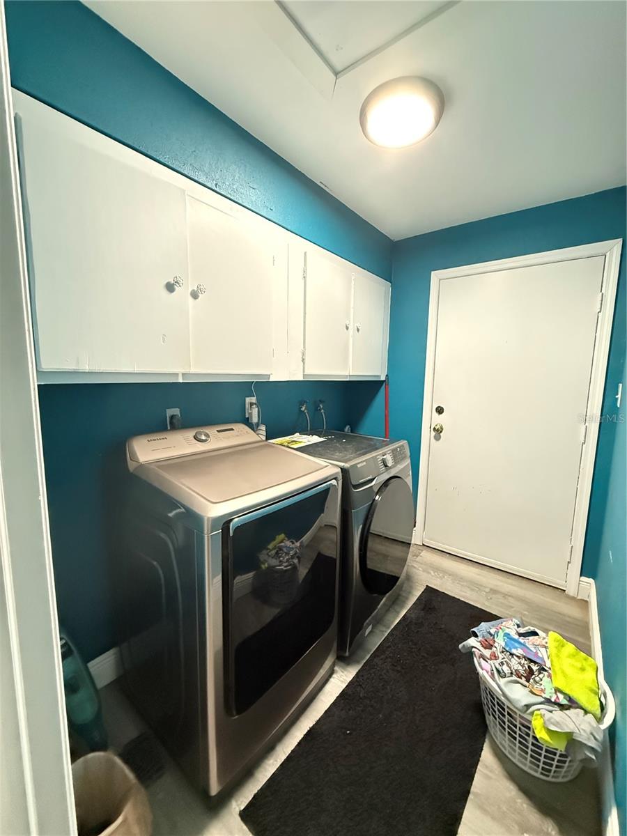 SPRING HILL - Residential Lease