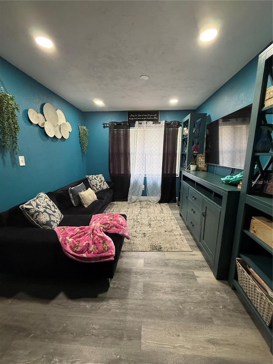 SPRING HILL - Residential Lease