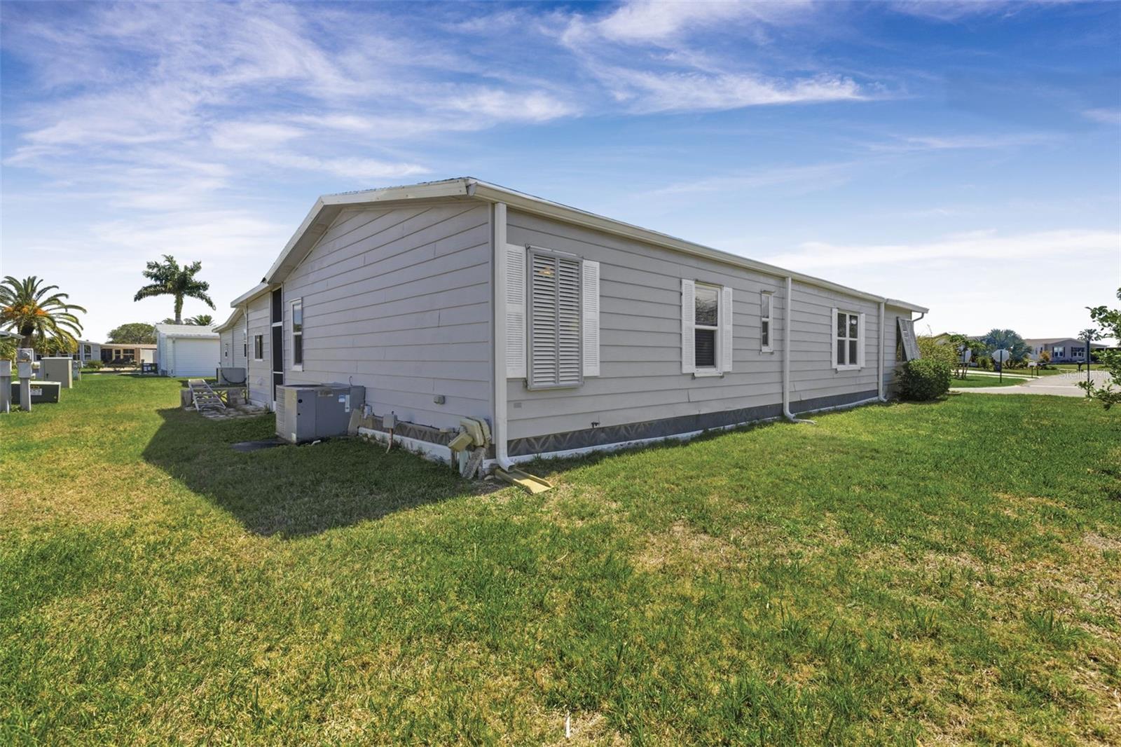 HARBOR ISLES III - Residential