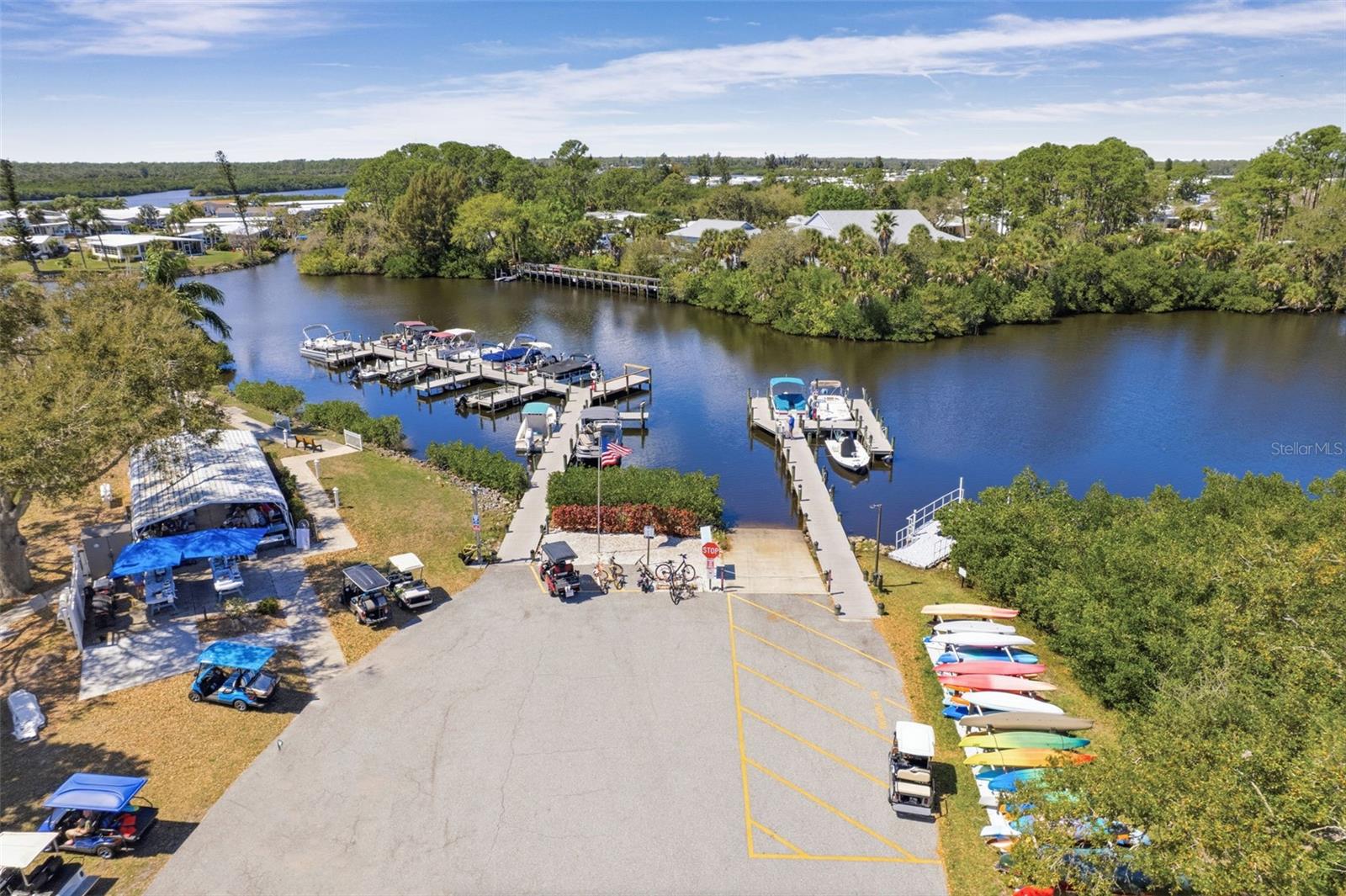 HARBOR ISLES III - Residential