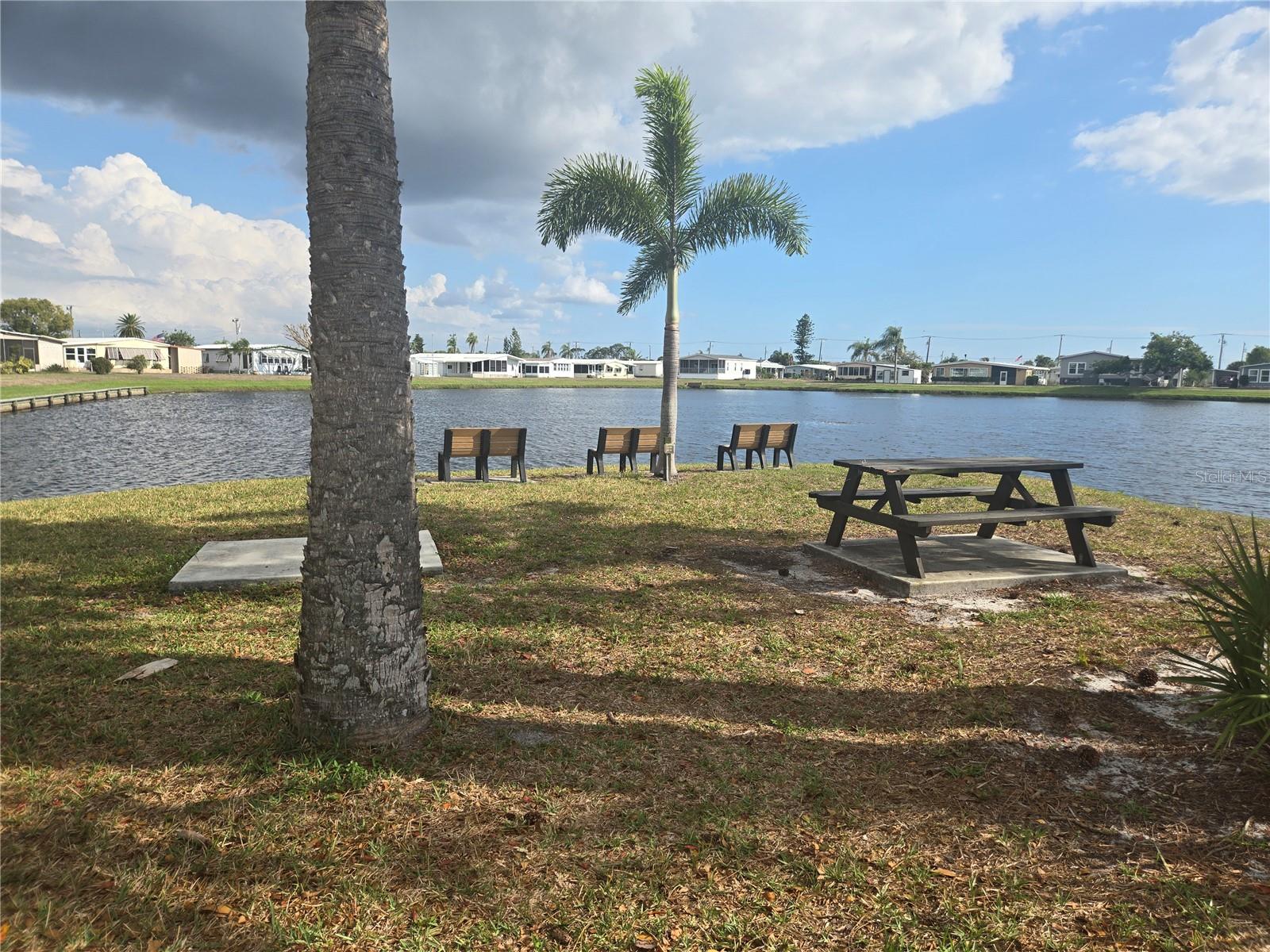 HARBOR ISLES III - Residential