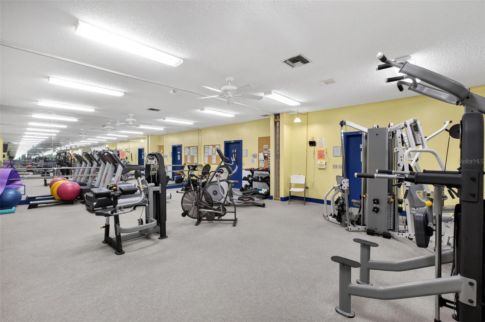 HARBOR ISLES III - Residential