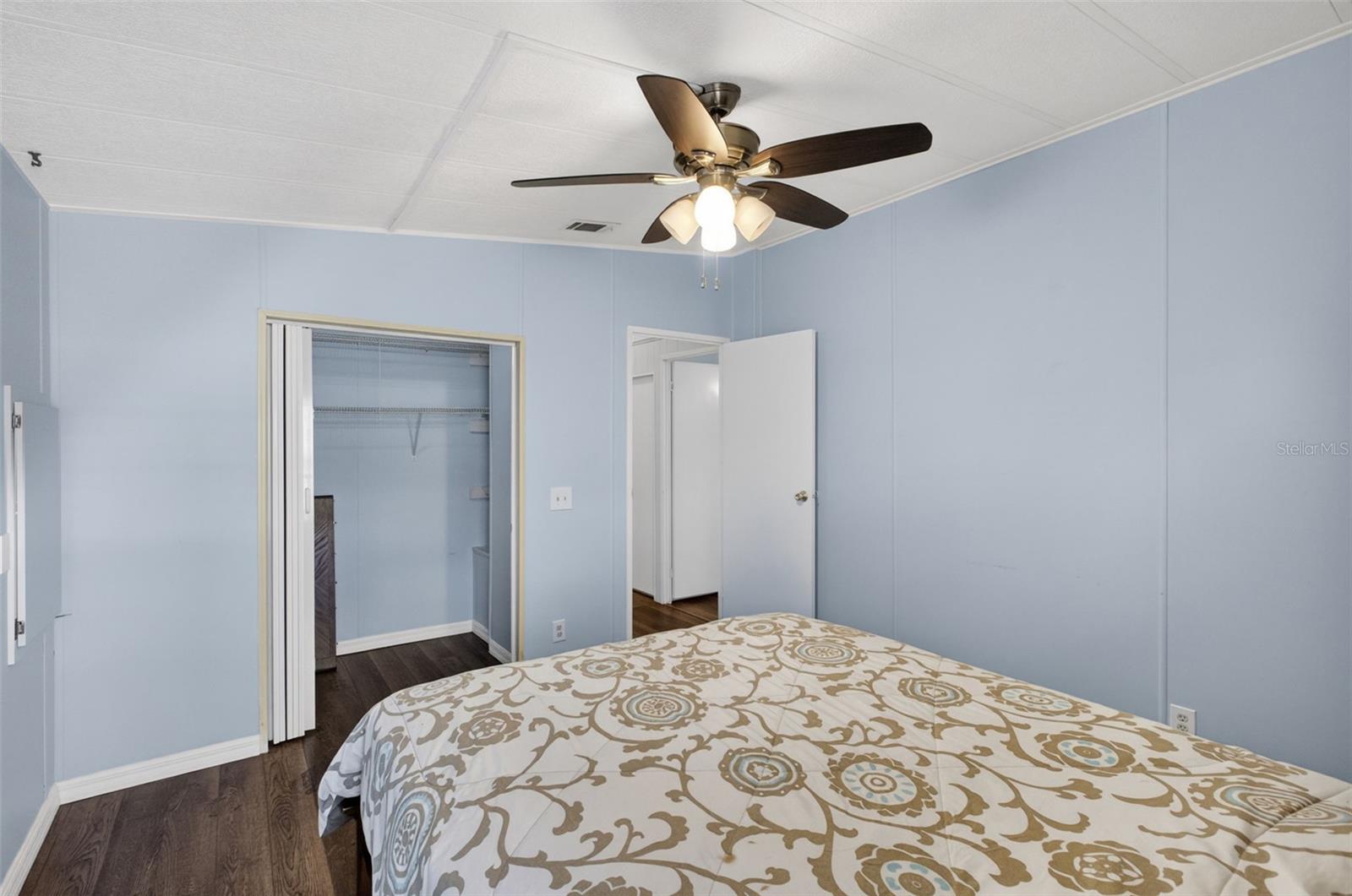 HARBOR ISLES III - Residential