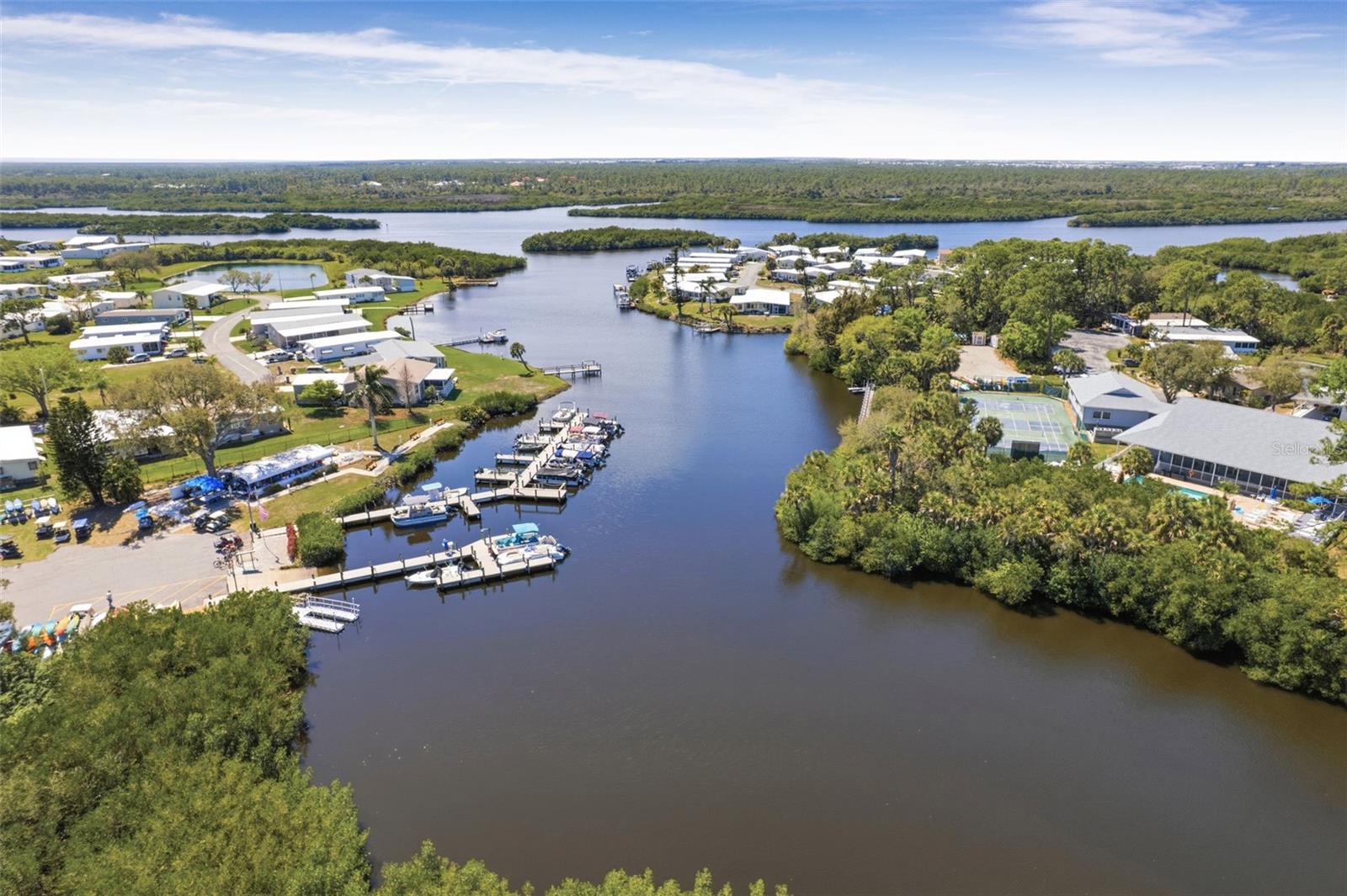 HARBOR ISLES III - Residential