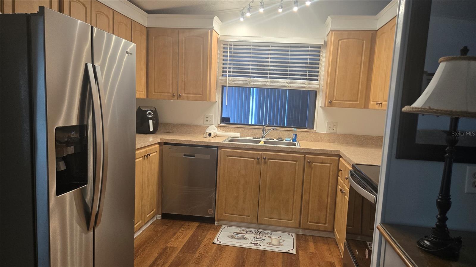 HARBOR ISLES III - Residential