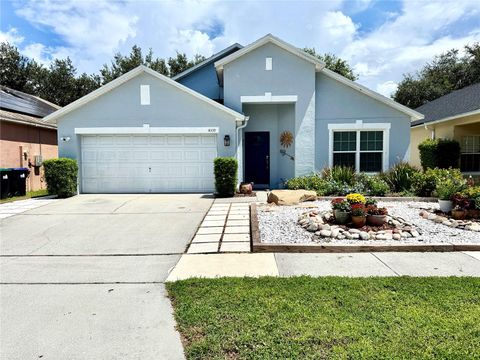 Photo of 4339 Northern Dancer Way, Orlando, FL 32826 (MLS # V4942182) Photo of 4339 Northern Dancer Way, Orlando, FL 32826 (MLS # V4942182)