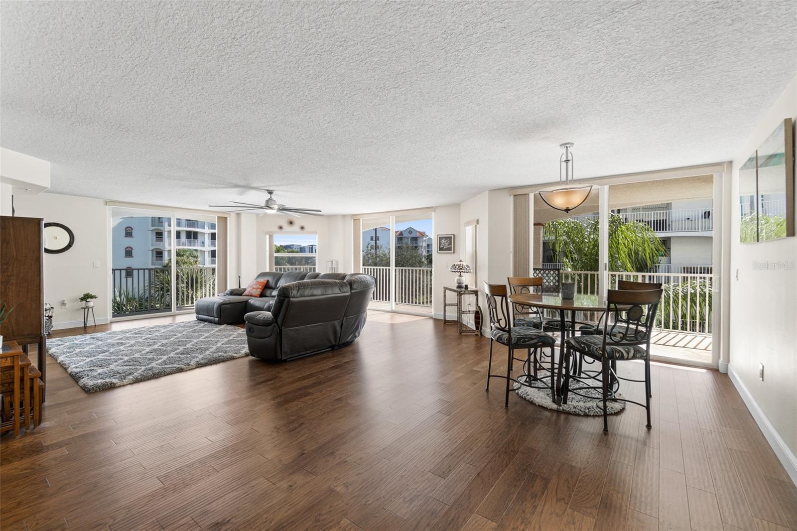 PUERTO DEL RIO PH 1 - Residential