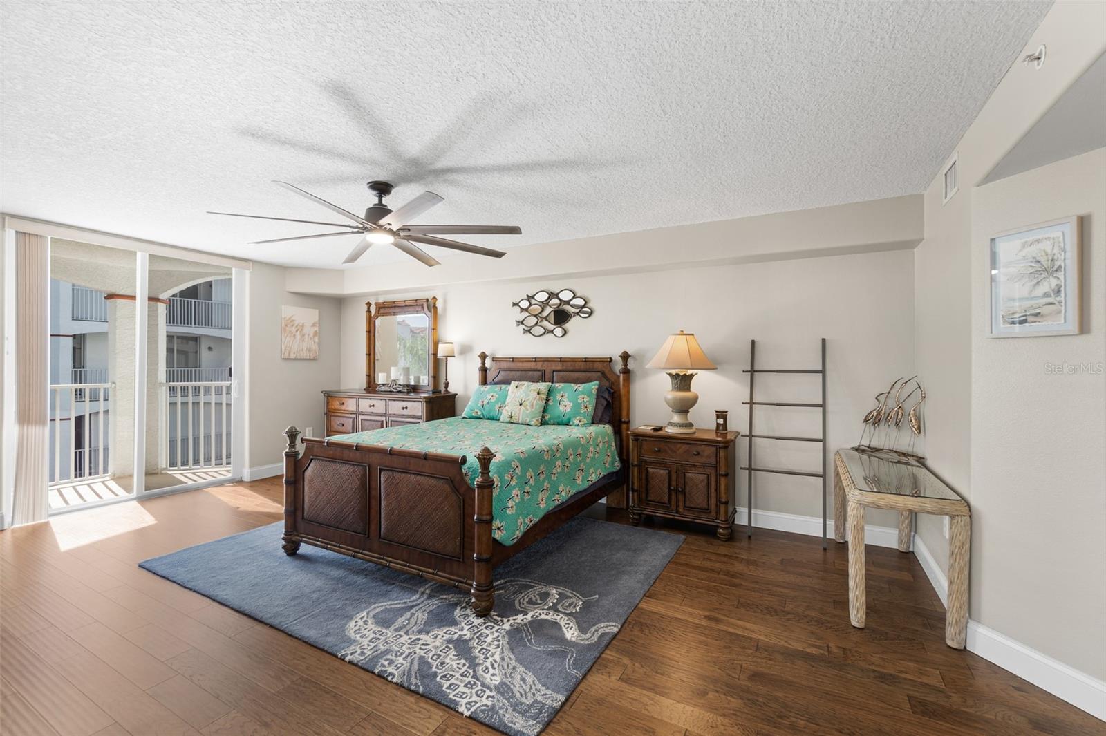 PUERTO DEL RIO PH 1 - Residential