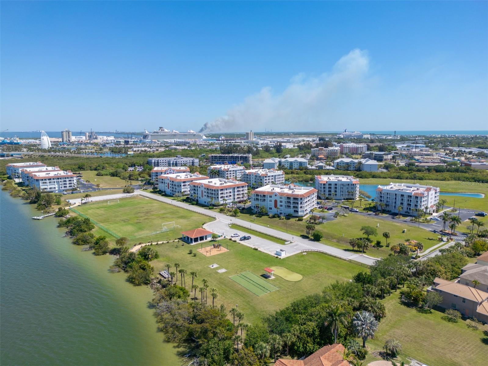 PUERTO DEL RIO PH 1 - Residential