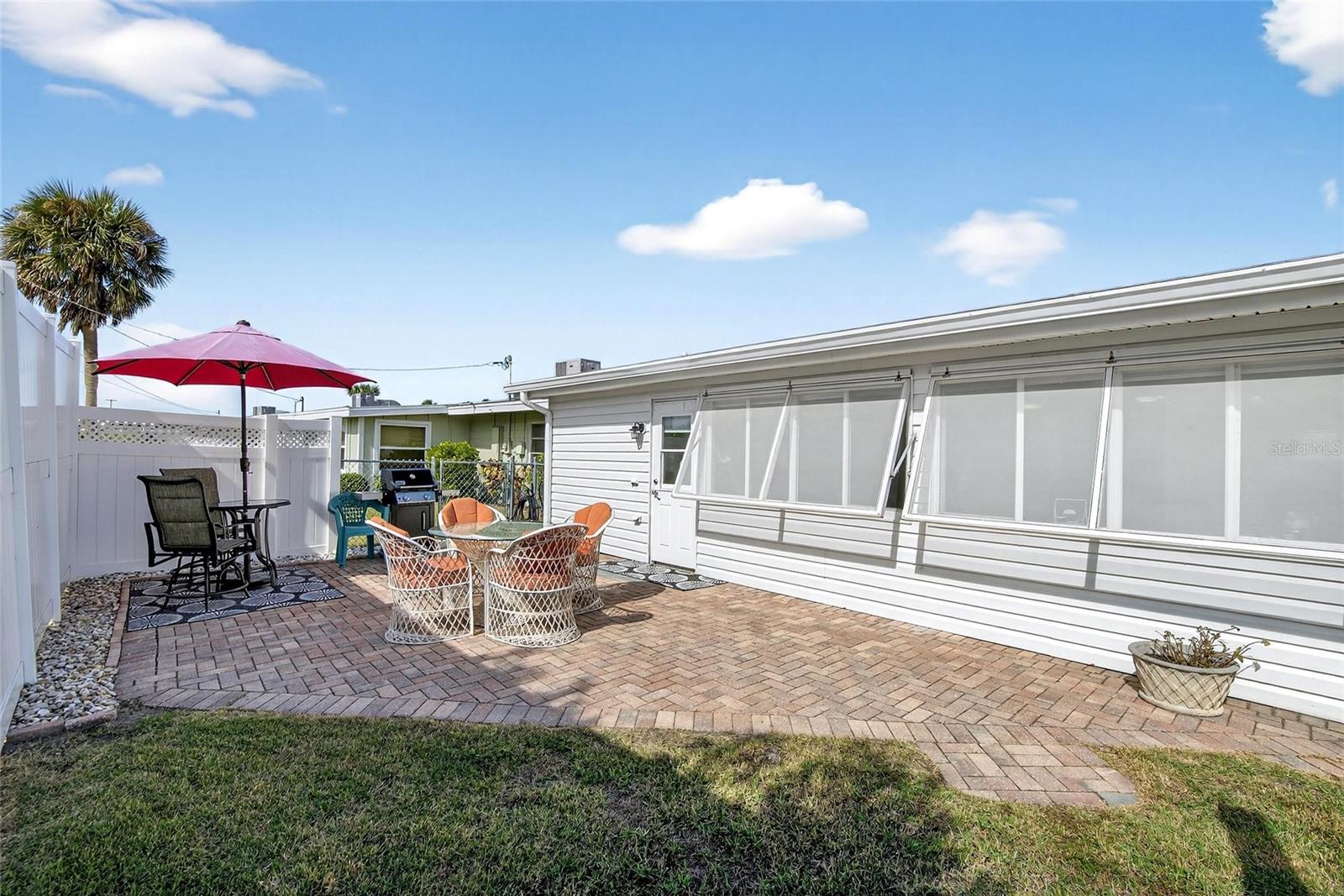 DEL WEBBS SUN CITY FLORIDA UN - Residential