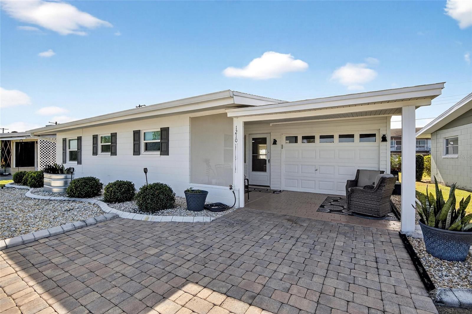 DEL WEBBS SUN CITY FLORIDA UN - Residential