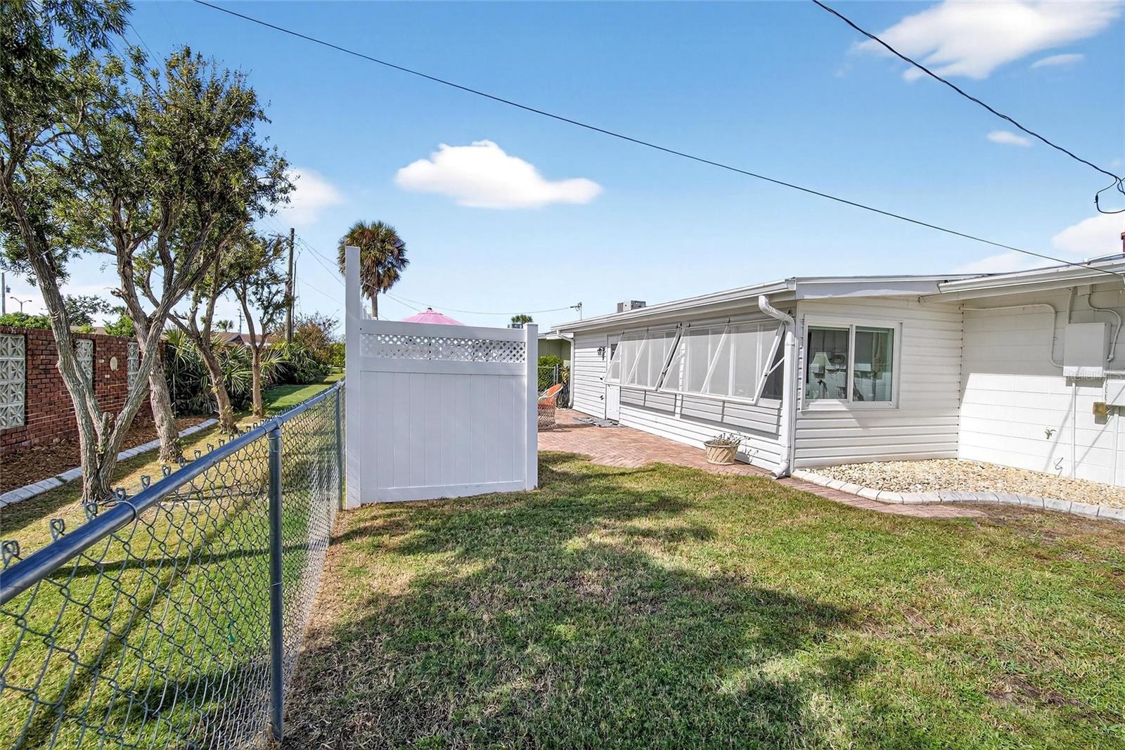 DEL WEBBS SUN CITY FLORIDA UN - Residential