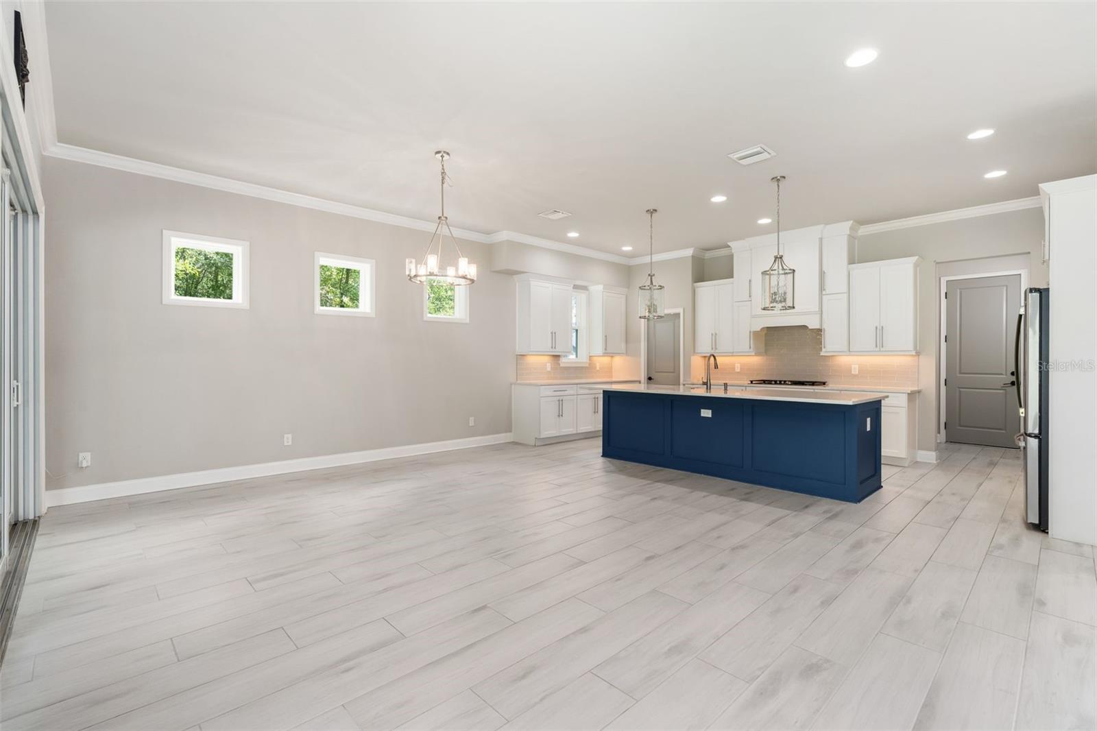 OAKMONT PH 3 PB 35 PG 60 - Residential