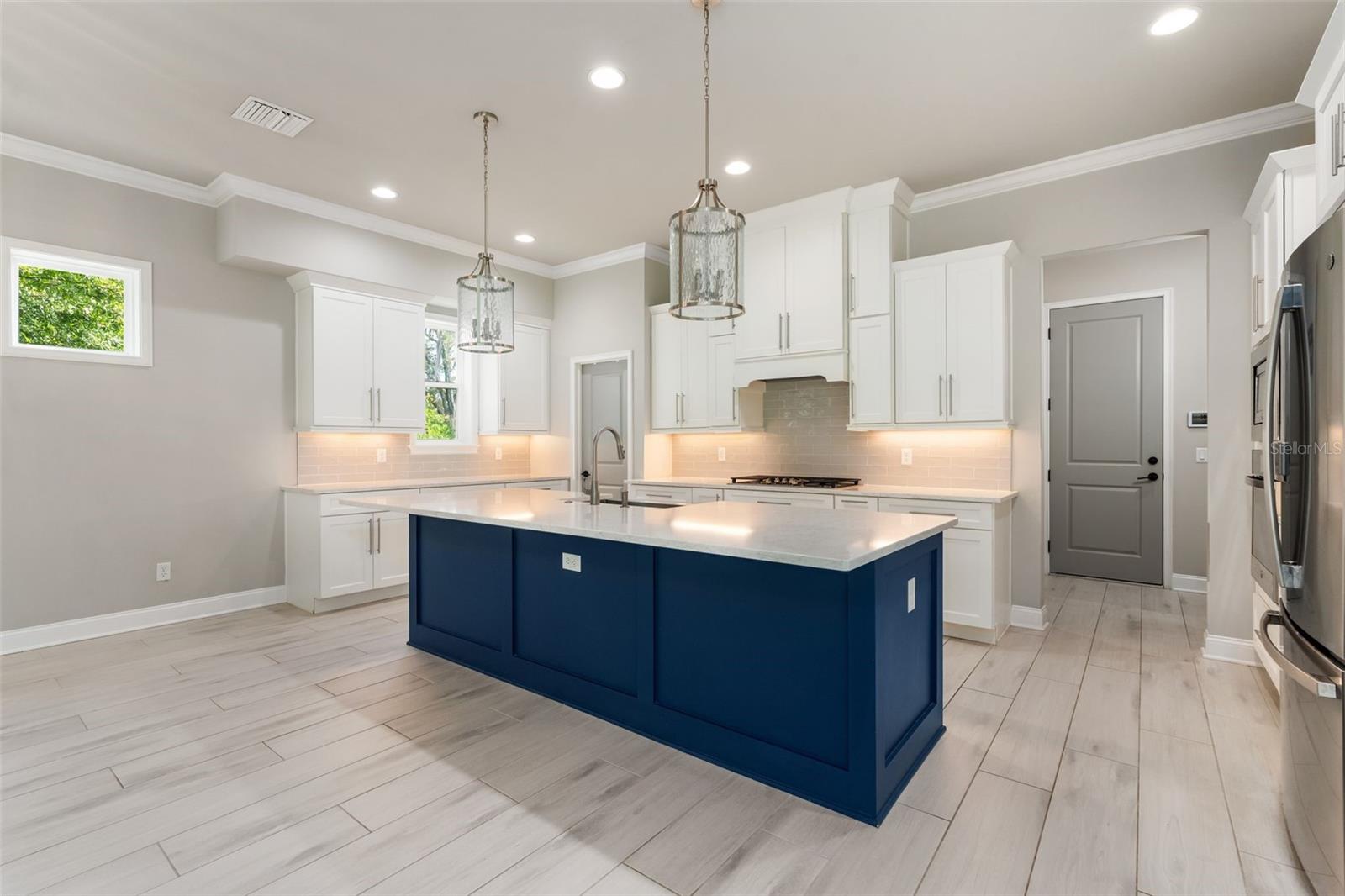 OAKMONT PH 3 PB 35 PG 60 - Residential