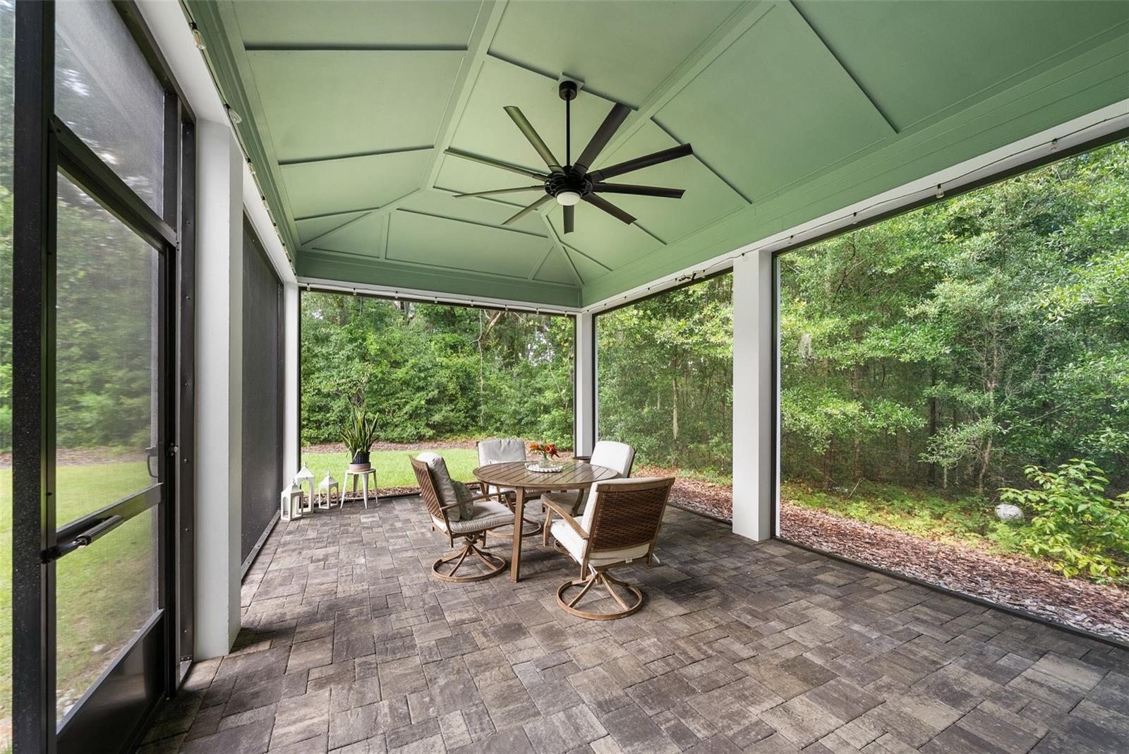 OAKMONT PH 3 PB 35 PG 60 - Residential