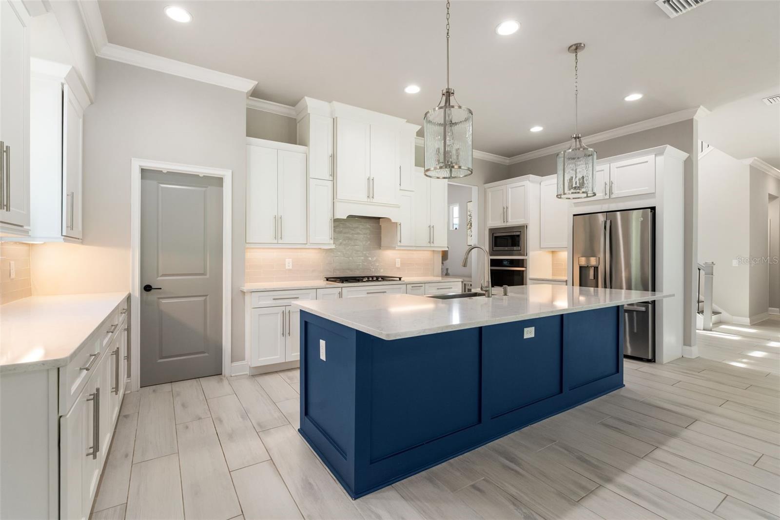 OAKMONT PH 3 PB 35 PG 60 - Residential