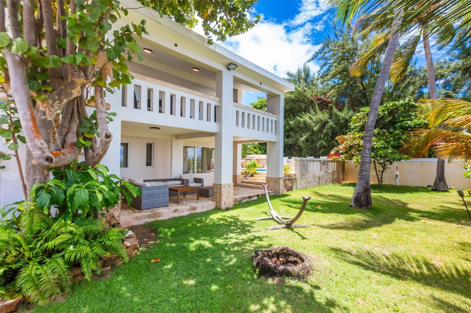 LAS PICUAS - Residential