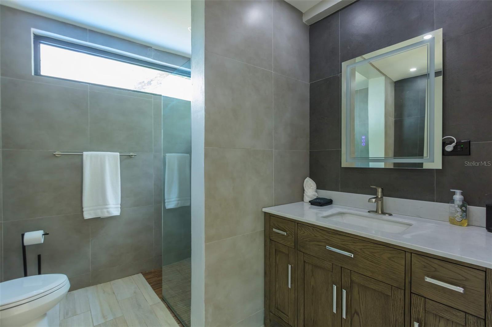 LAS PICUAS - Residential
