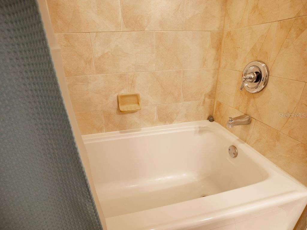 BAYSIDE SUB 2 - Residential Lease